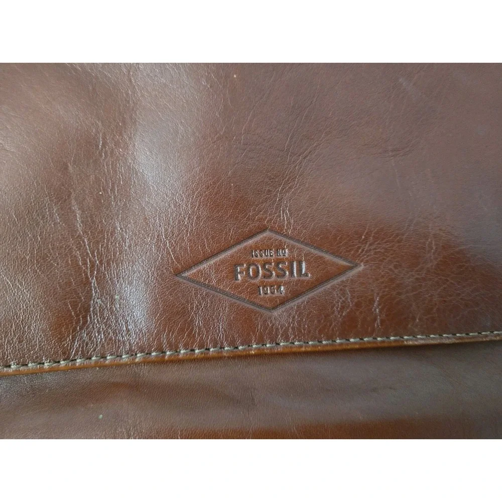 Fossil Explorer Lg Brown Leather Fold Over Messenger Satchel Bag 12